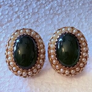 Vintage Zentall Clip On Earrings Green Cabochon Pearl Halo Gold Tone MCM Classic